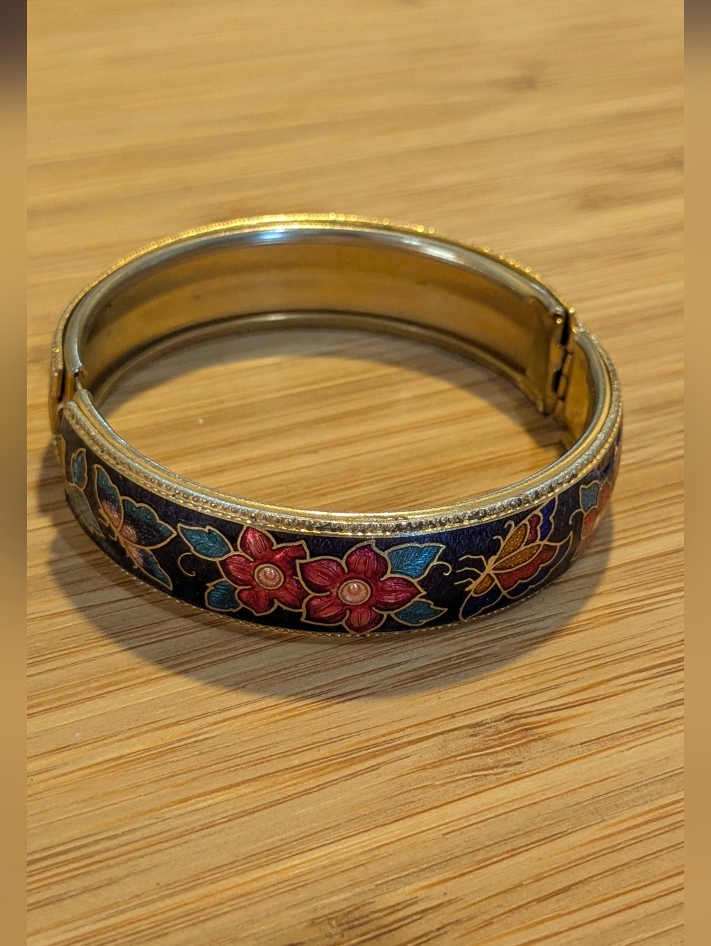 Vintage Cloisonne Hinged Blue Butterfly Bangle